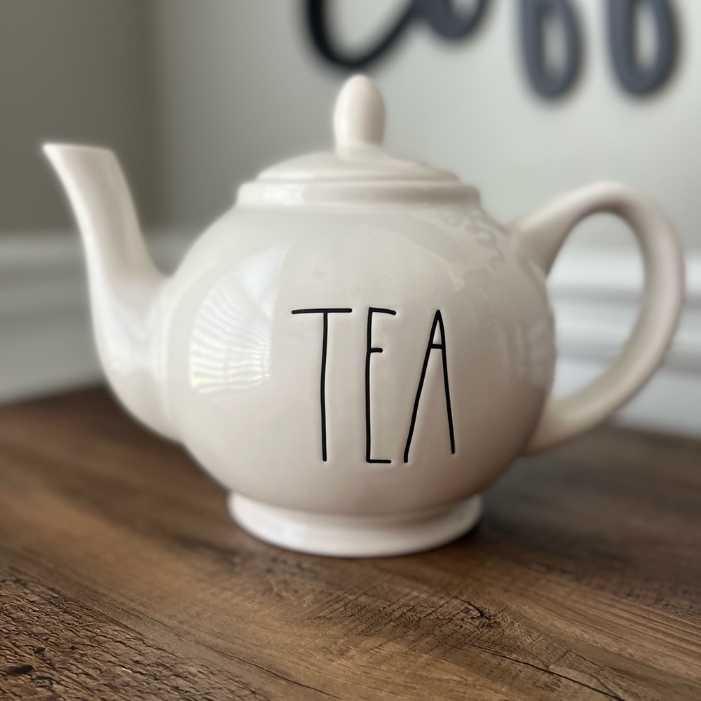 Rae Dunn Tea Pot